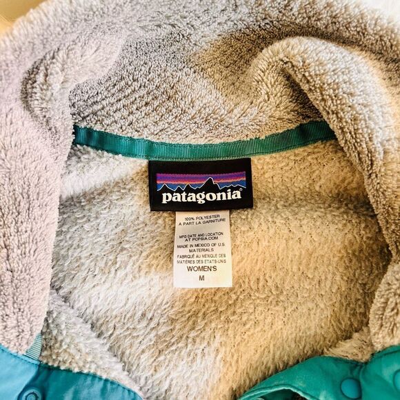 Patagonia Soft & Cozy Grey and Teal Re-Tool Snap T-Fleece Pullover! ❤️ - Picture 6 of 7